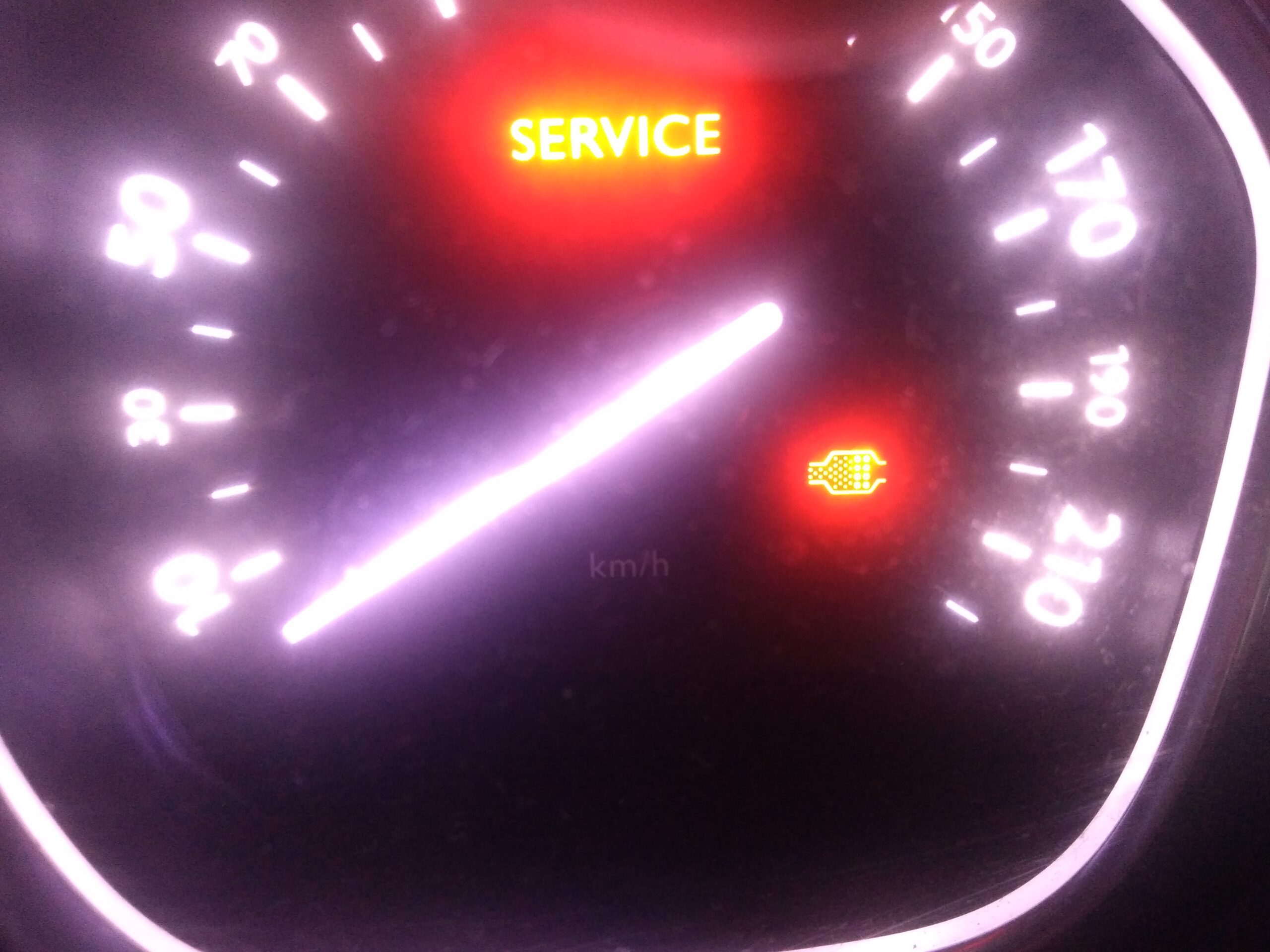Feu indice Pourriture voyant service et moteur peugeot 208 Suite blé Feu indice Pourriture voyant service et moteur peugeot 208 Suite blé