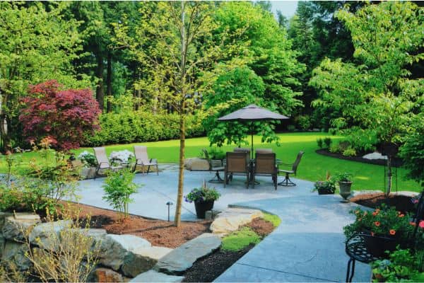 jardin pour une maison de style
